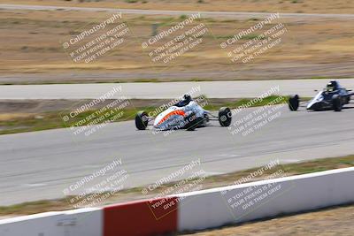 media/Apr-30-2022-CalClub SCCA (Sat) [[98b58ad398]]/Around the Pits/